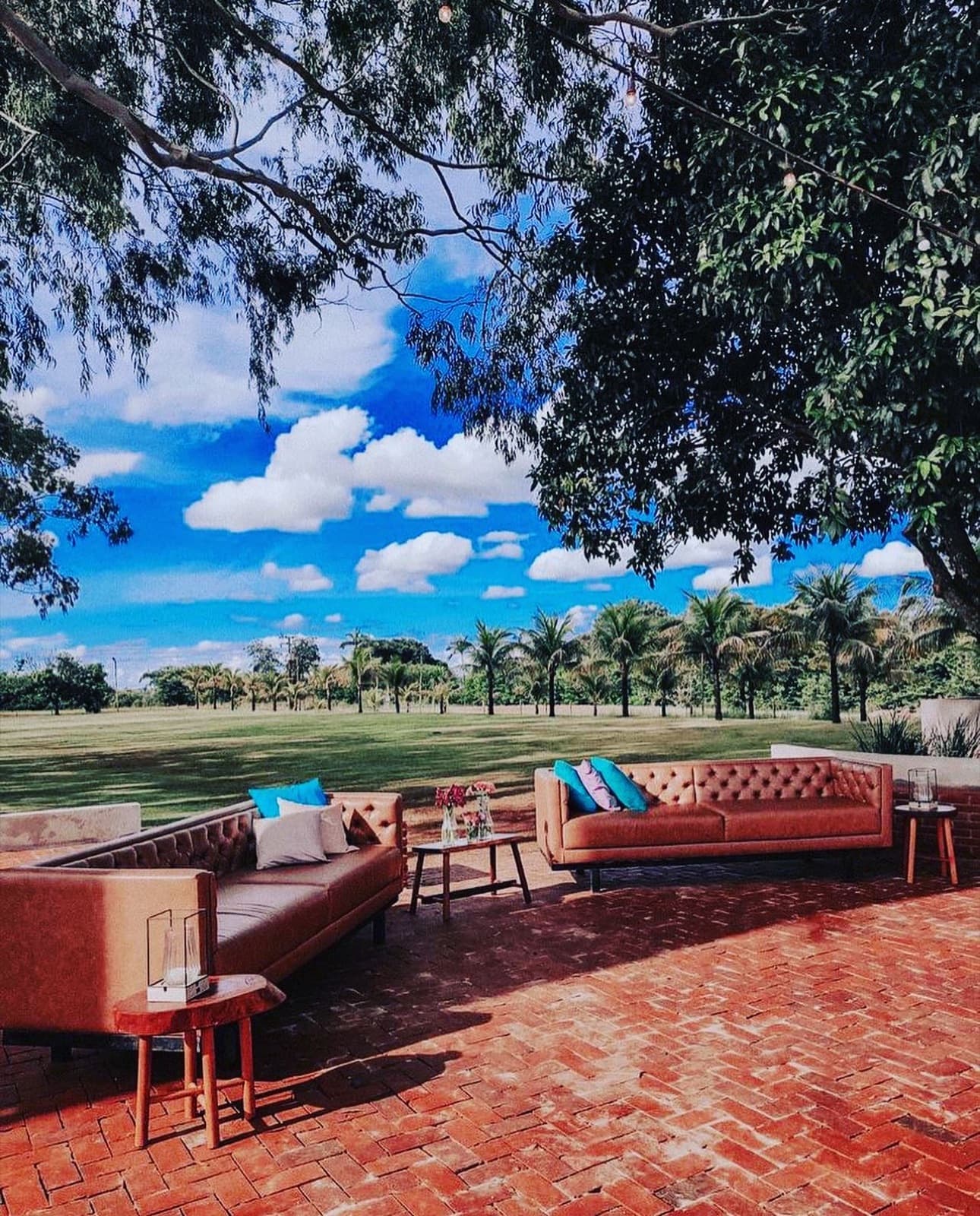 Lounge com sofás no The Wedding Terrace